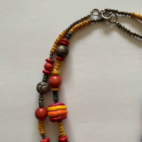 Boho & colorful chunky bead layered necklace - Picture 3 of 8